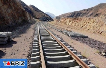 ادامه تلاش جدی برای تکمیل راه آهن میانه- تبریز
